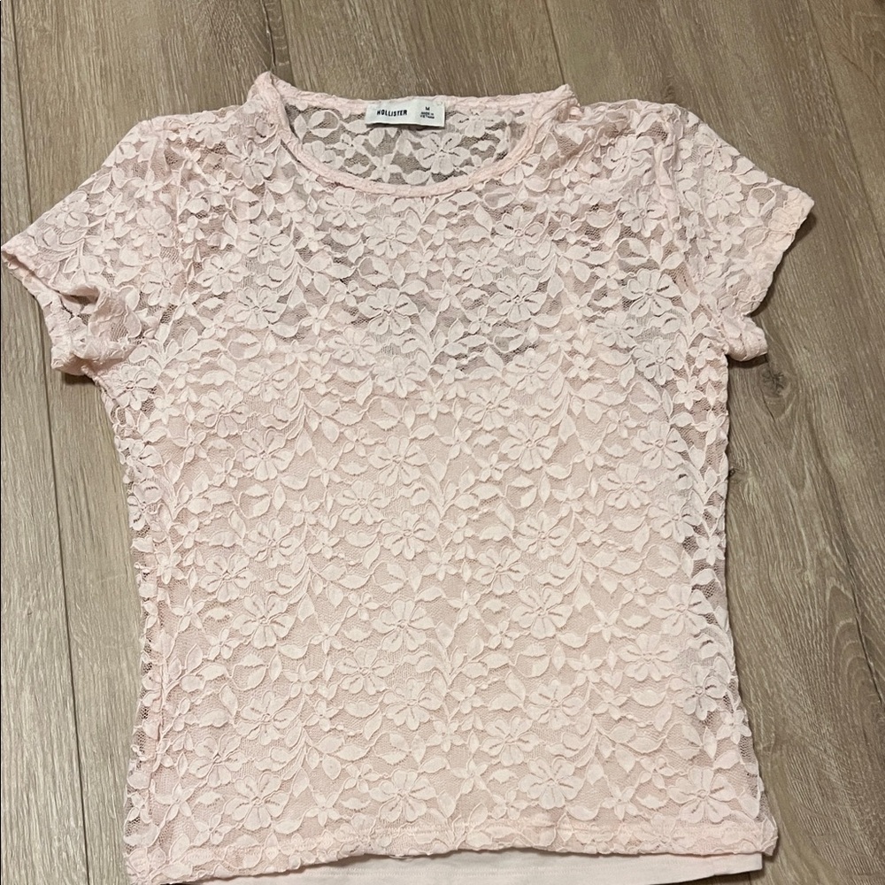 Hollister Light Pink Lace Short Sleeve Top